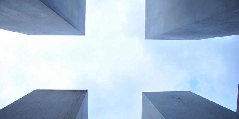 AZL商店红色主题大促来袭：在线购物狂欢季，电商平台折扣码使用全攻略